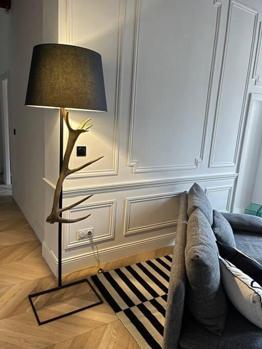 Le Grand Cerf By La Chambre A Cote Metz Esterno foto
